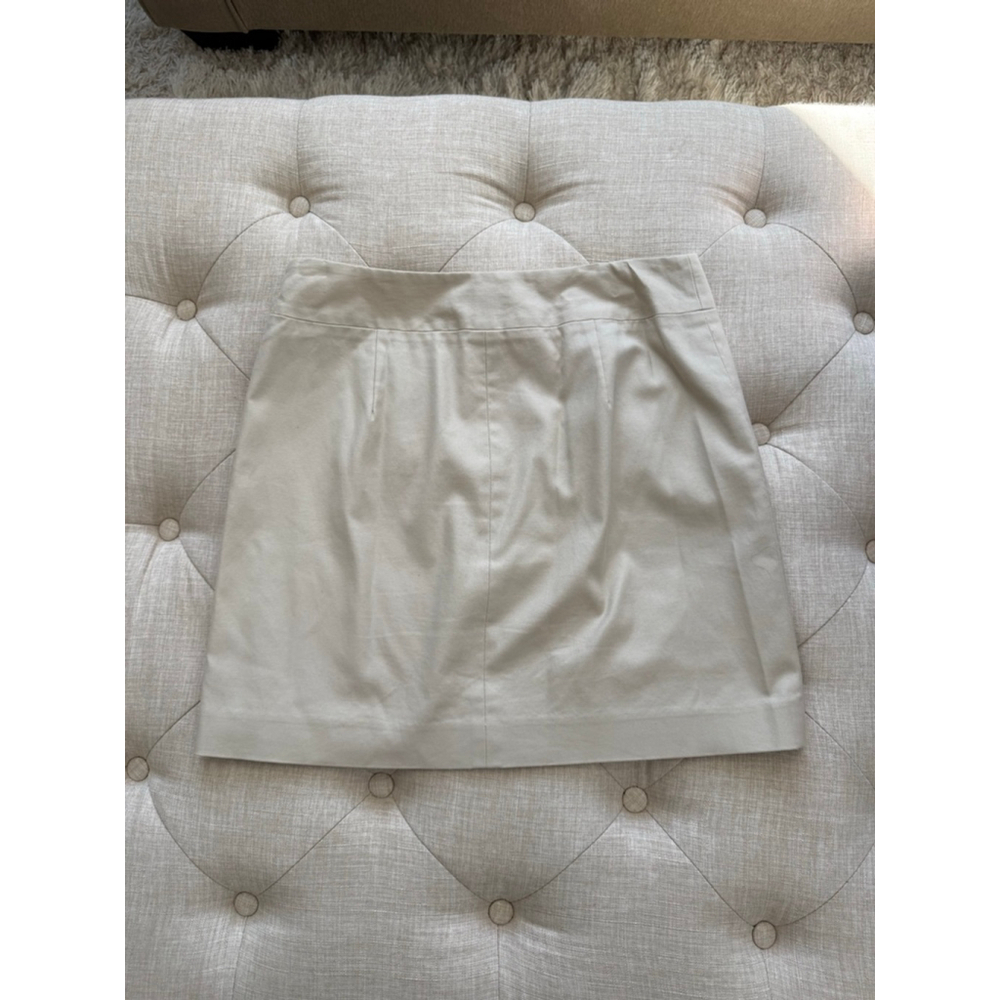 Women's Banana Republic Beige Stretch Mini Skirt Size 2 - Picture 8 of 8